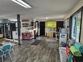 Lake Breeze Resort - Reception