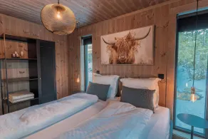 Tiur, stylish new cabin with hot tub - Værelse