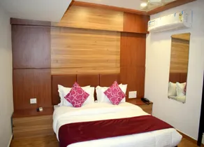 Hotel Palak Palace - Room