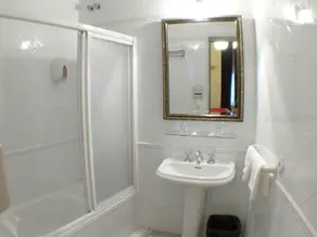 Hostal Canovas - Badeværelse