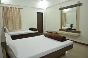 Hotel Roshan Palace - Chambre
