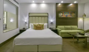 Lemon Tree Hotel Jammu - Room