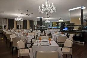 SANA Silver Coast Hotel - Restaurant
