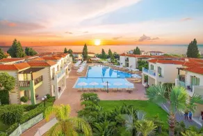 The Freij Resort - Pool