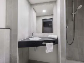 Ibis Budget Nürnberg Tennenlohe - Badezimmer