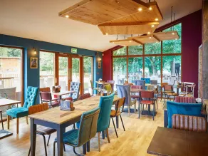 Thorpe Forest Cabins - Forest Holidays - Restaurant