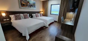 Hotel Real Elim International - Vue de la chambre