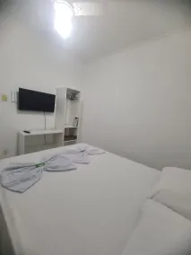Hotel Aconchegante - Habitación