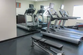 Comfort Inn & Suites Phoenix North - Deer Valley - Fitness facility