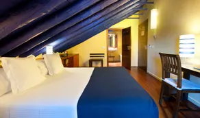 Abad Toledo - Chambre