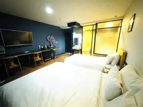 IN HOTEL - Camera