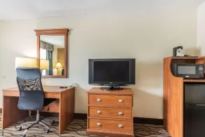 The Riverstone Hotel Charleston-Sikeston - Camera