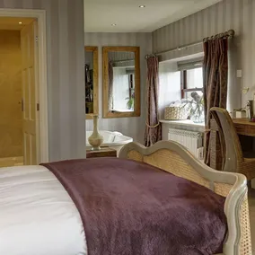 The Shireburn Arms - Room