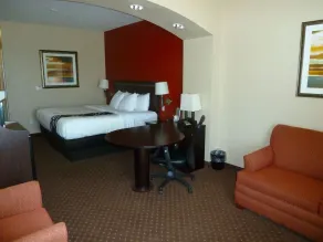 Americas Best Value Inn - Gun Barrel City - Room