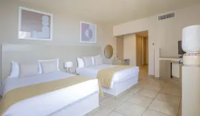 Ixchel Beach Hotel - Chambre