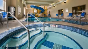 Best Western Plus Okotoks Inn & Suites - Pool