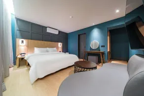 Healasis - Room