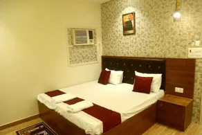 Pyrenees Homestay - Room
