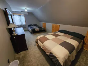 Bayview Hideaway is a 2 Story Home With Lots of Privacy - Værelse