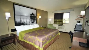 Super 8 by Wyndham Greenville - Chambre