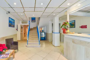 Hôtel Provencal Saint-Raphaël - Hall