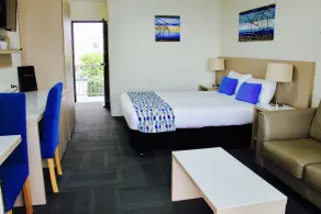Zorba Waterfront Motel - Room
