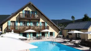 Hôtel Restaurant Les Tilleuls et son espace détente - Pool