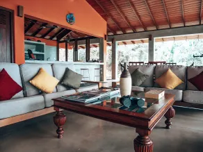 Aarunya Nature Resort - Kandy - Salon du hall