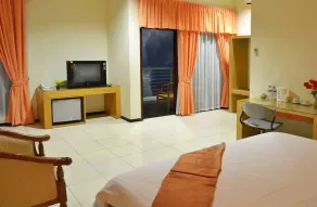Hotel Kings Kudus - Room