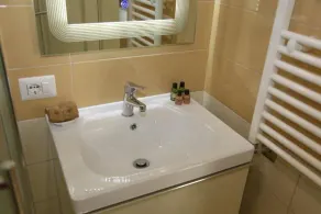 Mervin Hotel - Bathroom