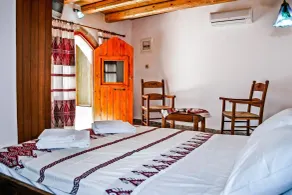 Vafes Traditional Stone Houses - Habitación