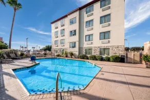 Red Roof Inn Laredo - Pool