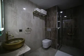 Grand Serenay Hotel - Bathroom