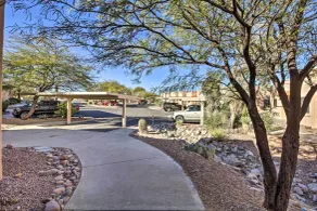 Tranquil Green Valley Townhome w/ Mtn Views! - Innvendig