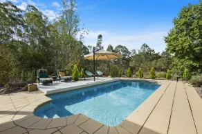 Barney Creek Vineyard Cottages - Pool