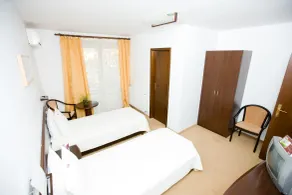 Rubin - Room