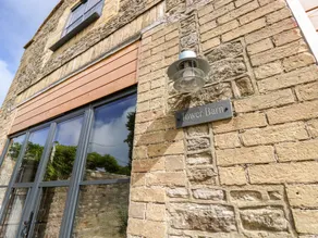 Tower Barn Cottage - Interior