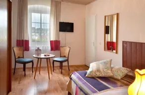 Gasthof Deutscher Adler und Hotel Puchtler - Room