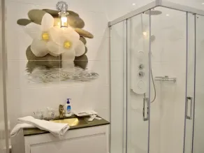 Akla Hotel Palacio Torre de Ruesga - Badezimmer