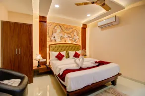 Hotel Samaira Residency,Dombivali - Room