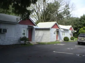 Red Mill Inn Motel - Room