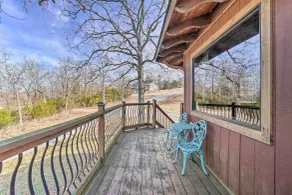 'sunset Bluff Treehouse': On Bull Shoals Lake! - Interiør