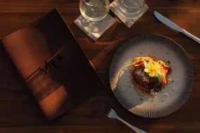 Vela Tianyar Boutique Resort - Oceanfront - Restaurante