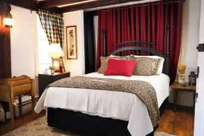 Stonecroft Inn - Rum