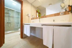 Suites & Villas by Dunas - Bathroom