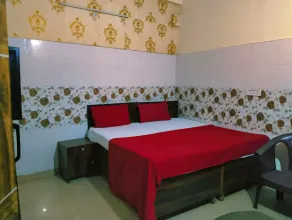The Singh Hotel - Zimmer