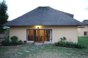Hoopoe Haven Guest House - Ausblick vom Zimmer