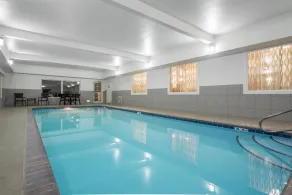 Holiday Inn Express Hotel & Suites Ames by IHG - Basseng