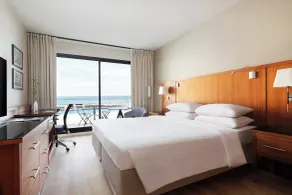 Riviera Marriott Hotel La Porte De Monaco - Vue de la chambre
