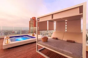 NH Collection Royal Smartsuites - Pool